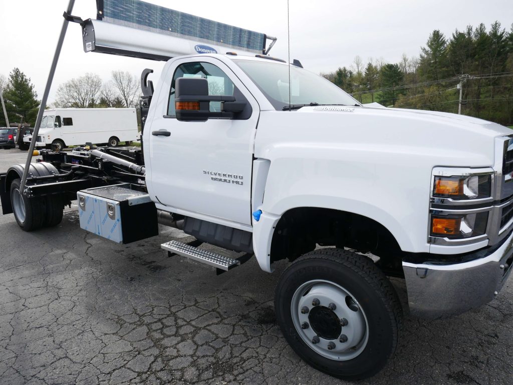 2022 Chevrolet 6500 4x4 Stellar Slider 20s Hooklift SOLD